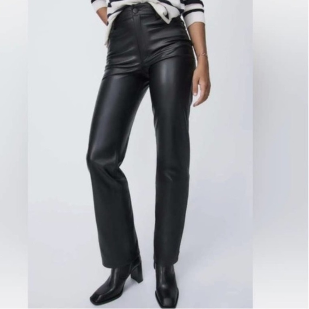 ZARA HIGH WAIST FAUX BLACK LEATHER 90s CUT TROUSERS **NWT**